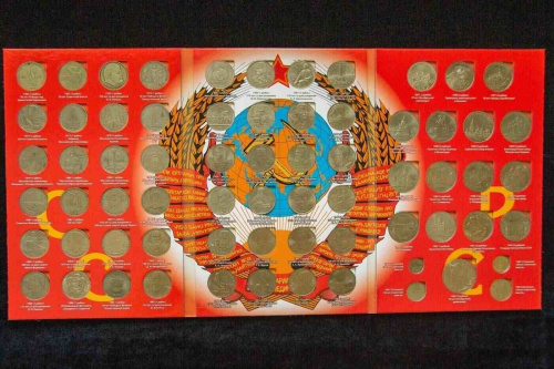 Подарочный набор юбилейных монет СССР (1965-1991) 68 шт. в альбоме, 1965-1991 г. в. Монеты в состоянии XF-AU (из обращения) фото 5