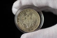 Серебряная монета Рубль в капсуле 868 пробы (20.73 г) СПБ. Российская Империя 1842 VF+